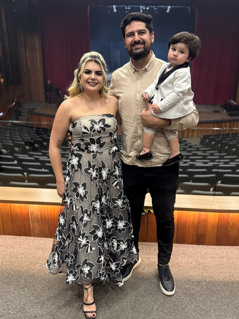 Sthefany Ramos — Cantora