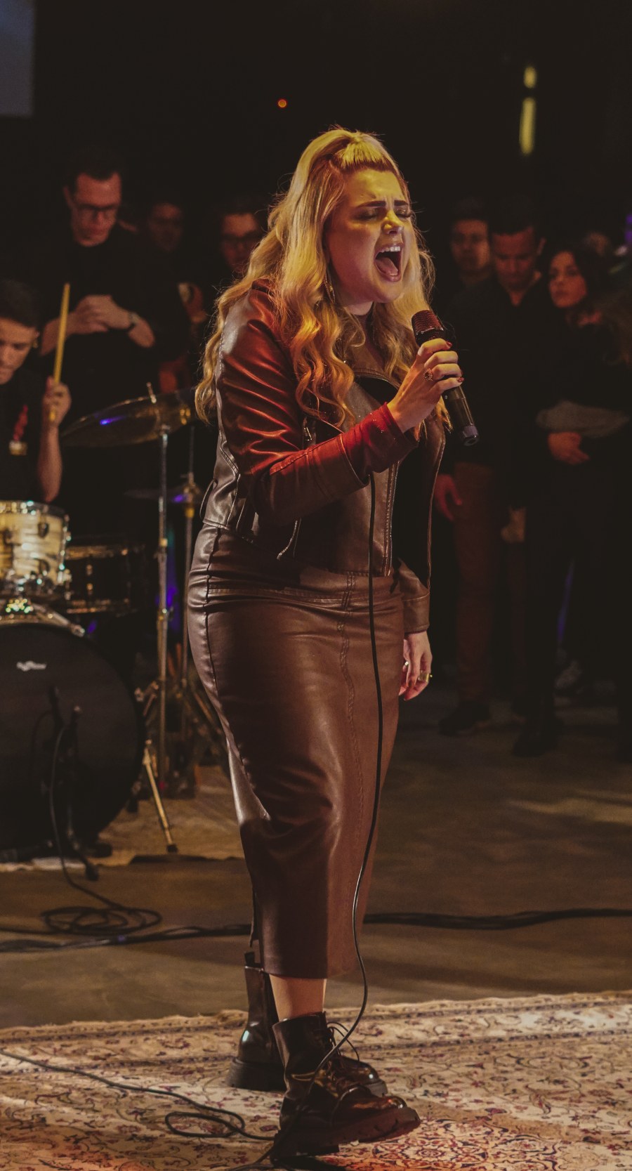 Sthefany Ramos — Adoração e ministração